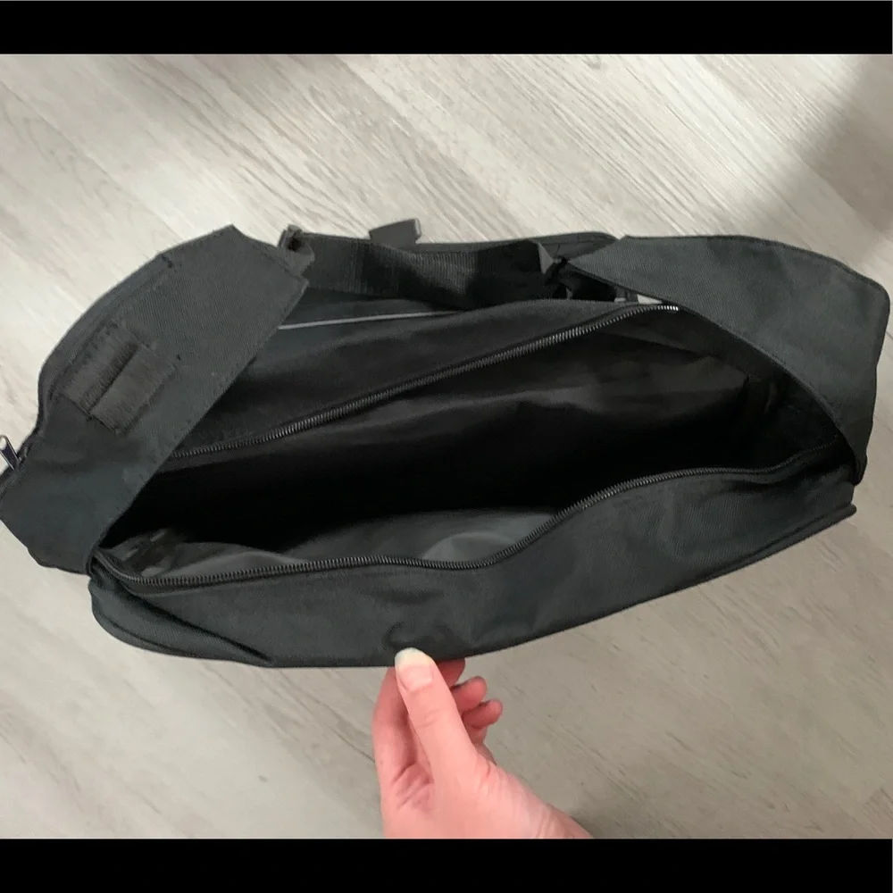 Warner Bros Messenger Bag